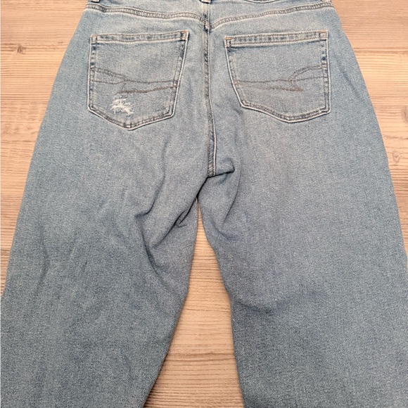 Light Blue Denim American Eagle Jeans - Picture 6 of 6